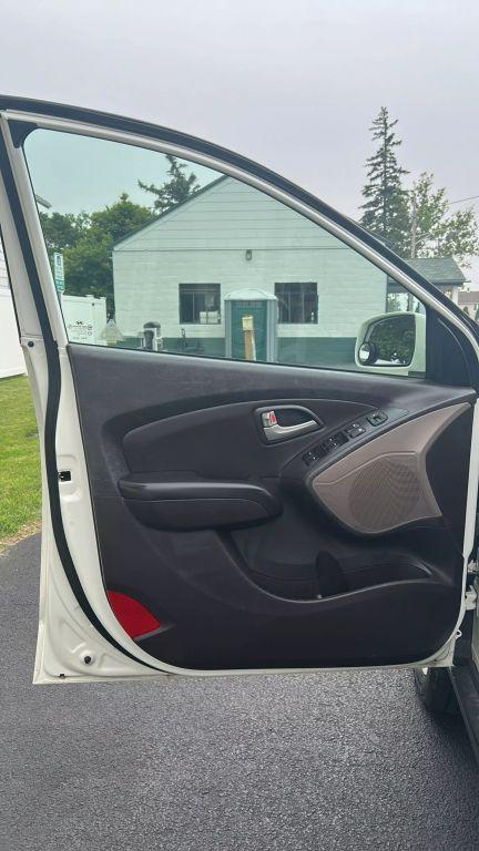 used 2013 Hyundai Tucson car, priced at $9,995