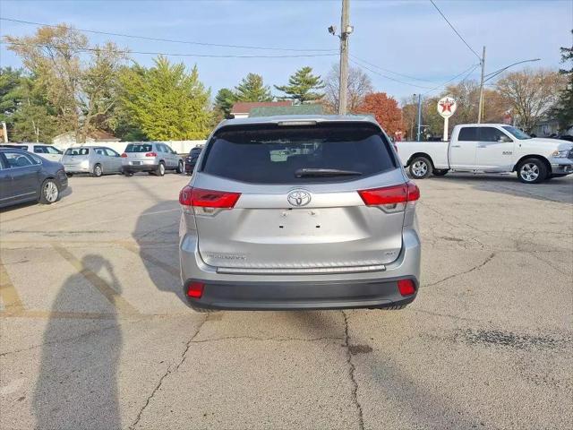 used 2017 Toyota Highlander car, priced at $14,995