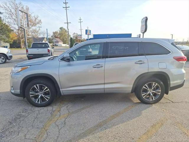 used 2017 Toyota Highlander car, priced at $14,995