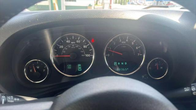 used 2015 Jeep Wrangler Unlimited car, priced at $17,700