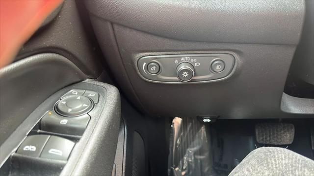 used 2020 Chevrolet Equinox car, priced at $13,500