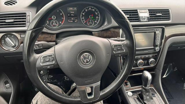 used 2015 Volkswagen Passat car