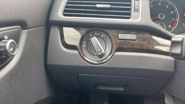 used 2015 Volkswagen Passat car