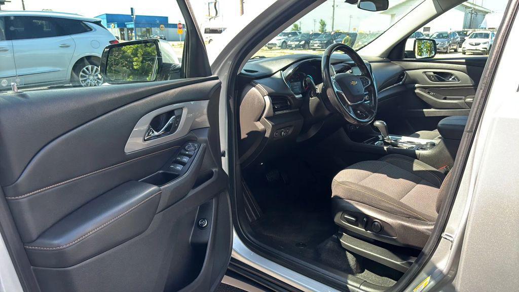 used 2018 Chevrolet Traverse car, priced at $11,700