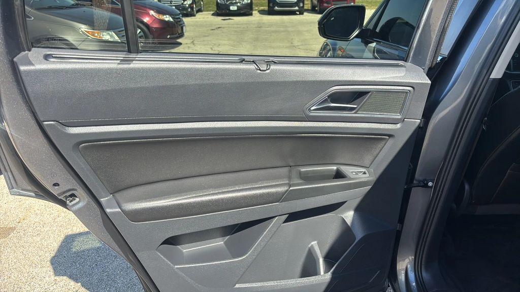 used 2018 Volkswagen Atlas car, priced at $15,700