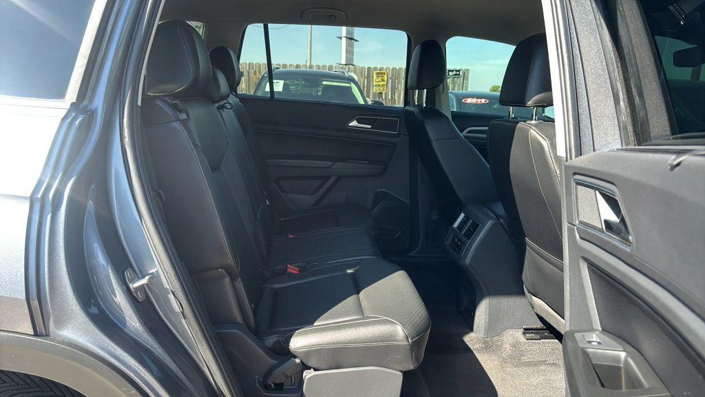 used 2018 Volkswagen Atlas car, priced at $15,700