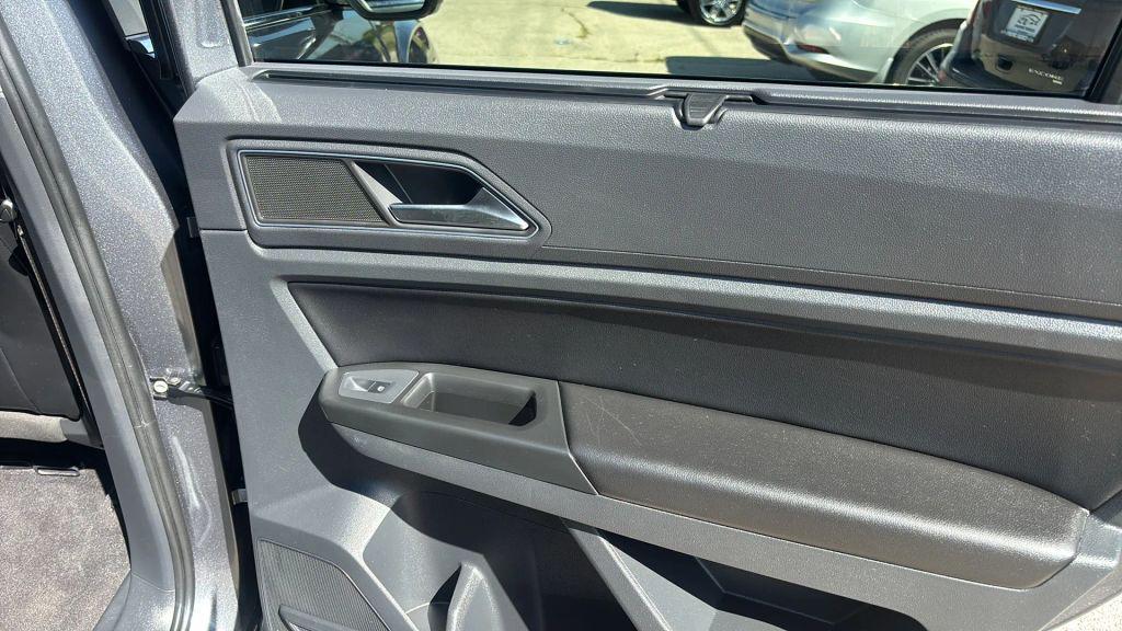 used 2018 Volkswagen Atlas car, priced at $15,700