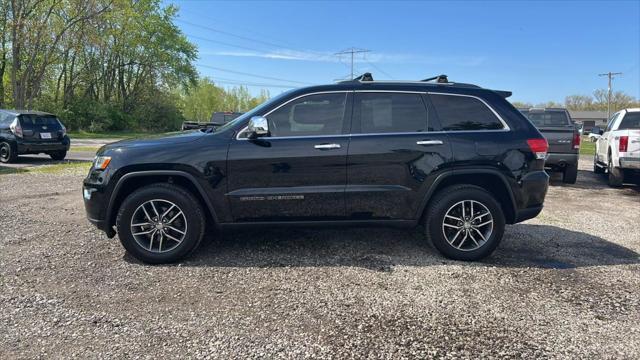 used 2017 Jeep Grand Cherokee car, priced at $14,400