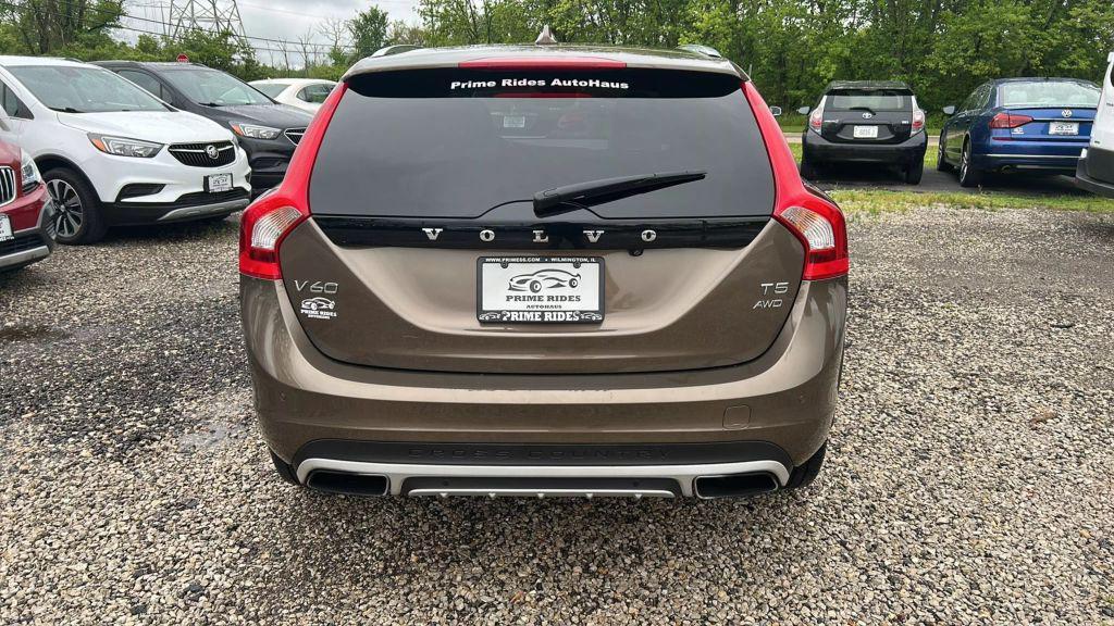 used 2016 Volvo V60 Cross Country car, priced at $11,400