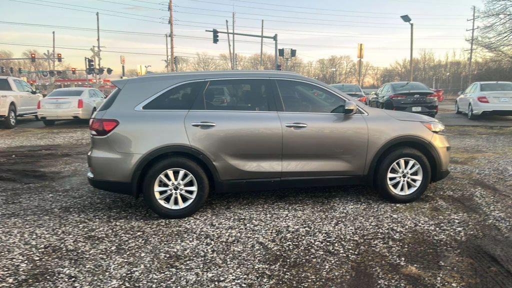 used 2019 Kia Sorento car, priced at $9,995