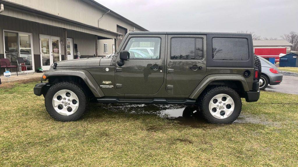 used 2015 Jeep Wrangler Unlimited car, priced at $13,550