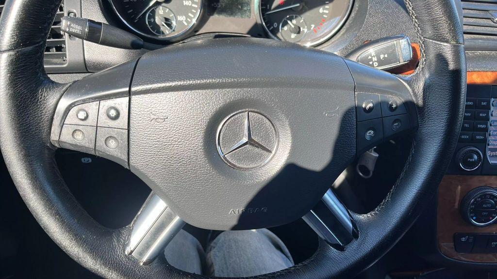 used 2008 Mercedes-Benz R-Class car, priced at $6,995