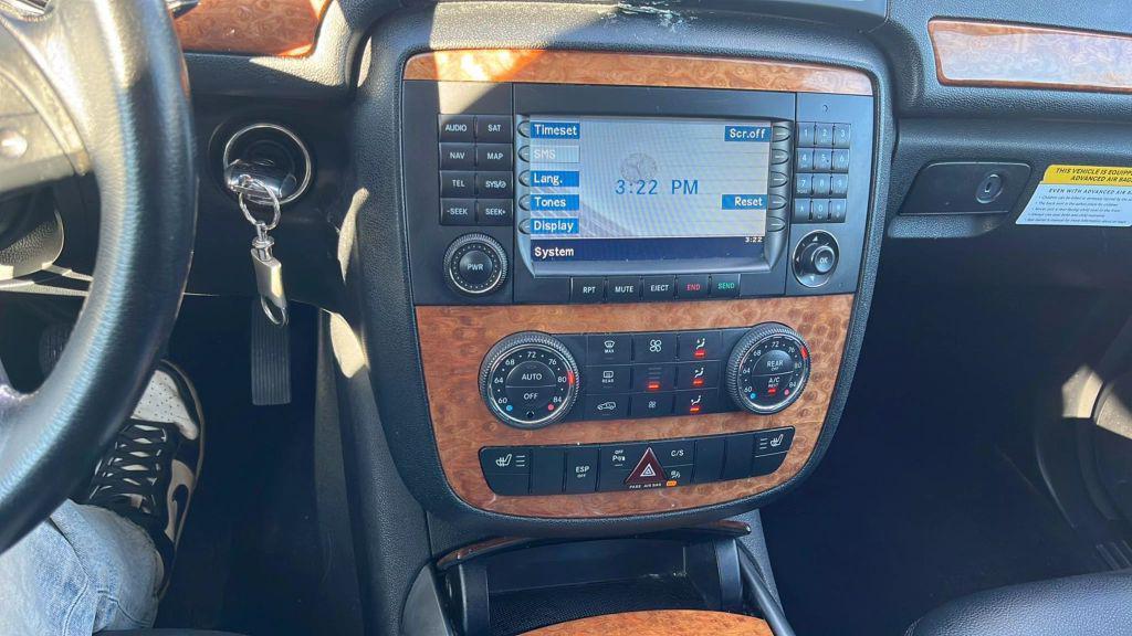 used 2008 Mercedes-Benz R-Class car, priced at $6,995