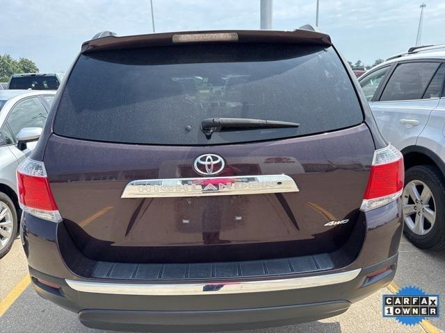 used 2013 Toyota Highlander car, priced at $10,910