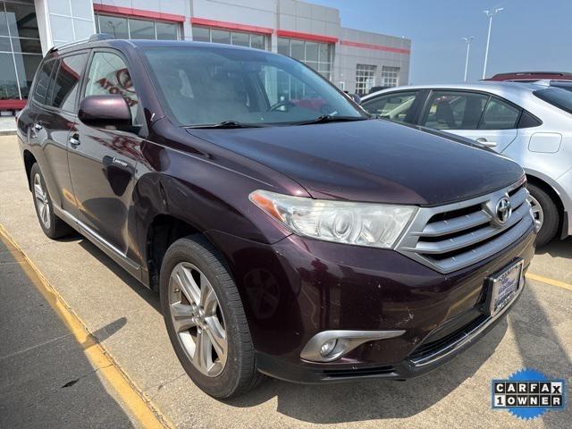 used 2013 Toyota Highlander car, priced at $10,910