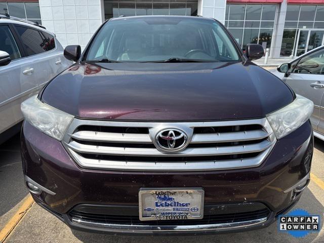 used 2013 Toyota Highlander car, priced at $10,910
