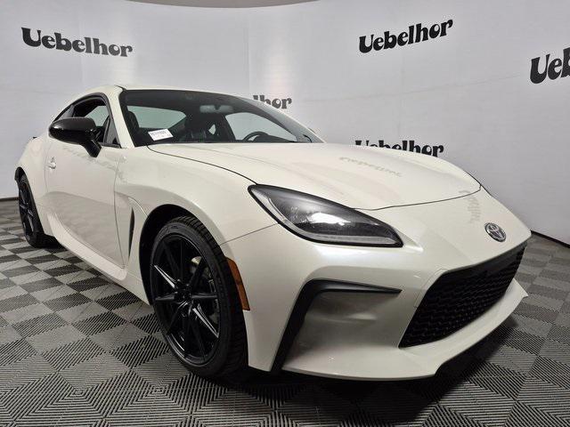 new 2025 Toyota GR86 car, priced at $36,252