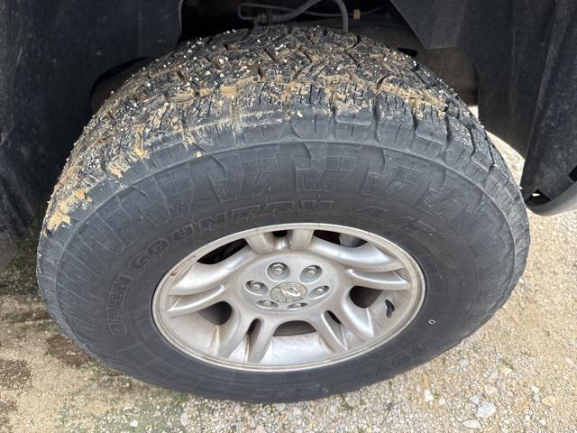 used 2003 Dodge Dakota car, priced at $5,933