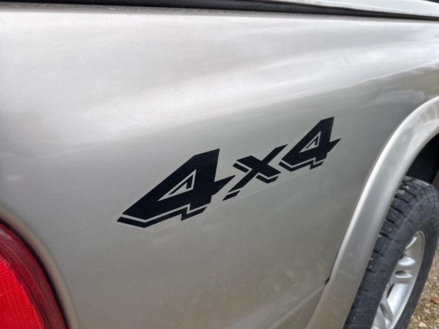 used 2003 Dodge Dakota car, priced at $5,933