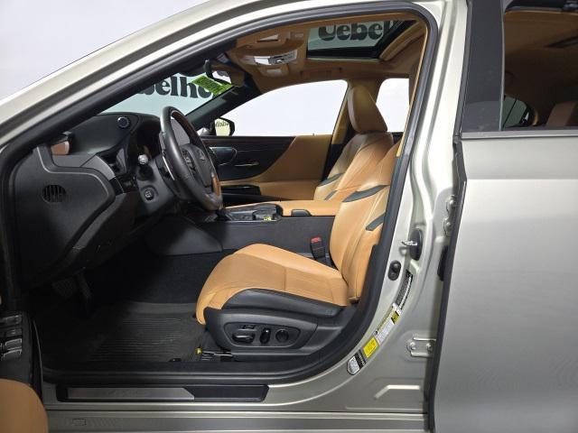 used 2022 Lexus ES 300h car, priced at $36,935