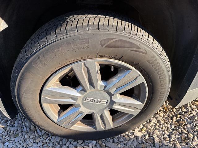 used 2015 GMC Terrain car, priced at $8,966