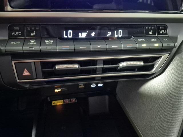 new 2025 Toyota Camry car, priced at $31,864