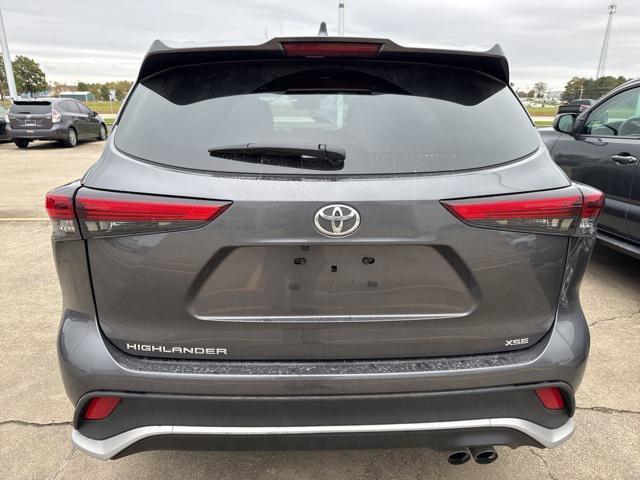 used 2023 Toyota Highlander car, priced at $39,938