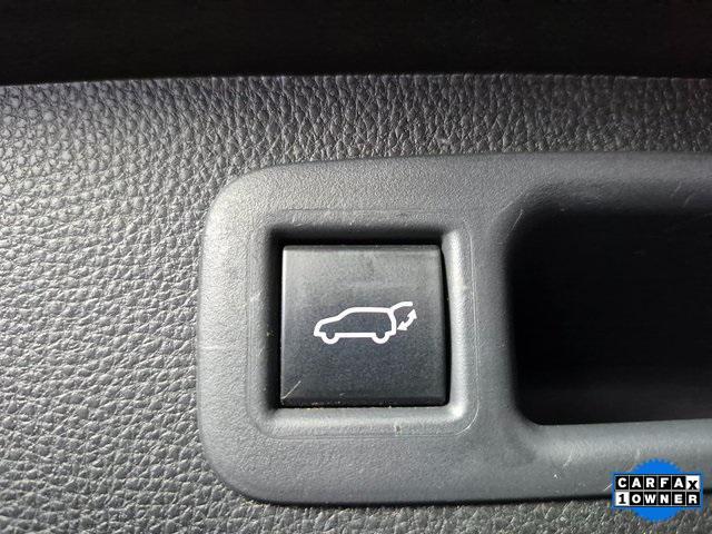 used 2020 Toyota Highlander car, priced at $34,931