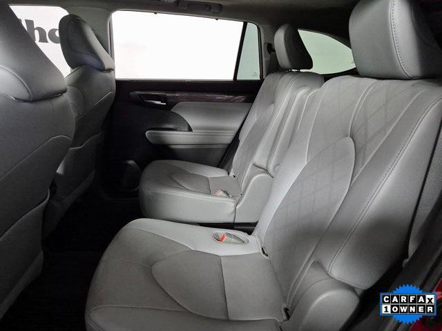 used 2020 Toyota Highlander car, priced at $34,931