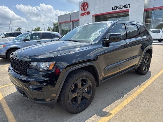 used 2018 Jeep Grand Cherokee car, priced at $16,915