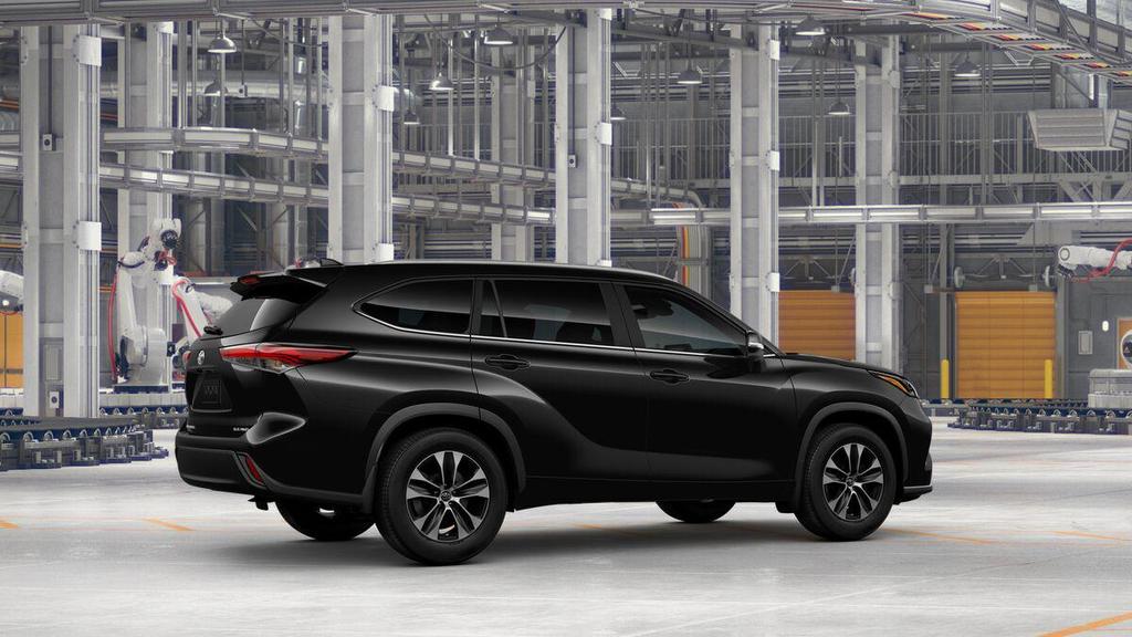 new 2025 Toyota Highlander car, priced at $47,702