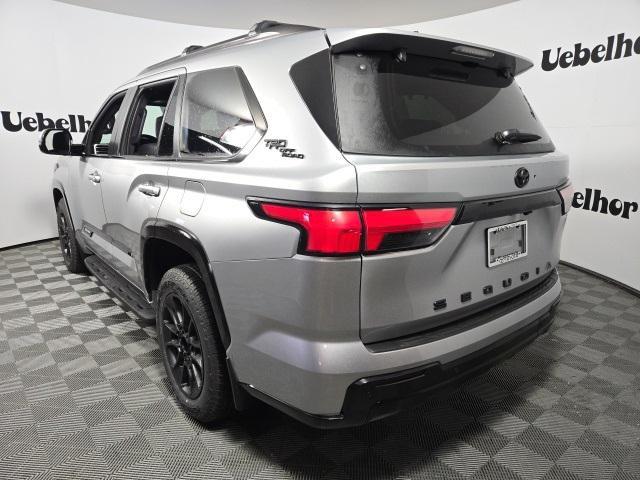 new 2024 Toyota Sequoia car