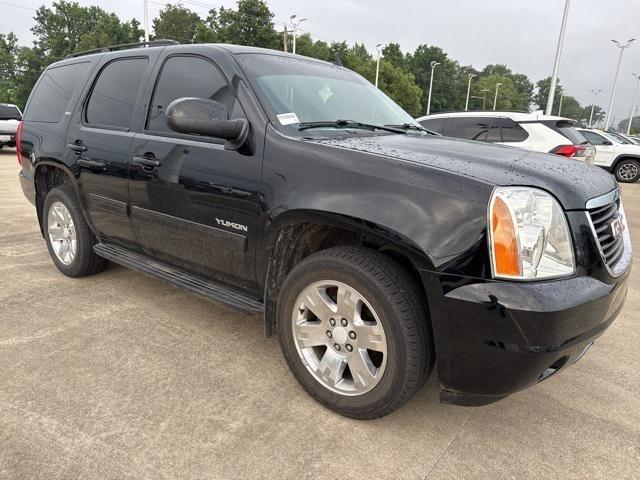 used 2014 GMC Yukon car, priced at $14,912