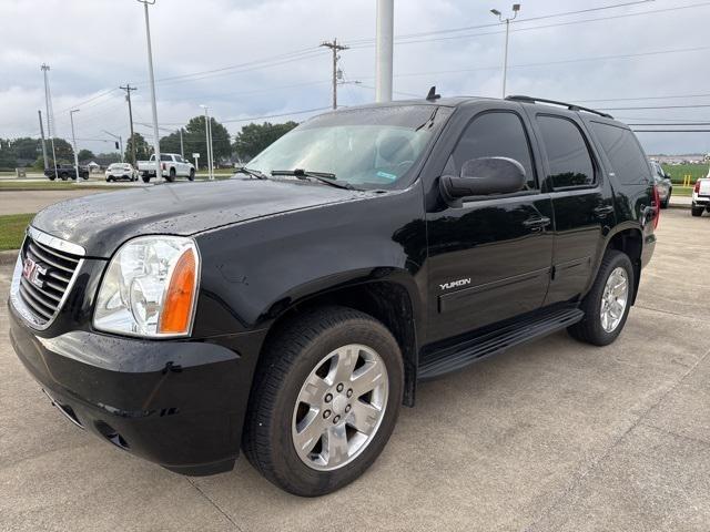 used 2014 GMC Yukon car, priced at $14,912