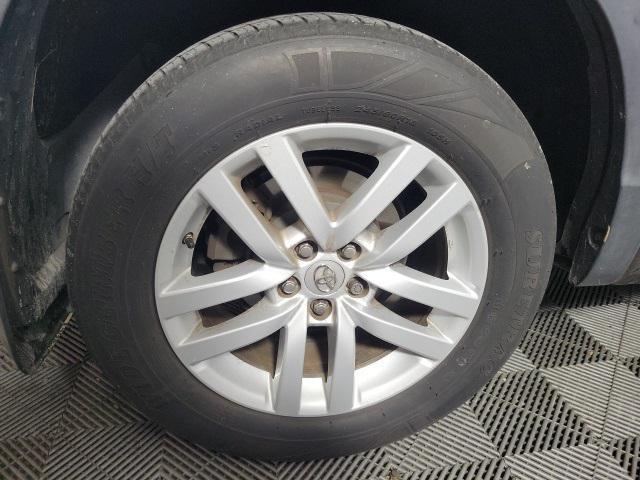 used 2015 Toyota Highlander car, priced at $13,911