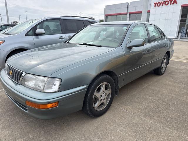 used 1997 Toyota Avalon car, priced at $5,922