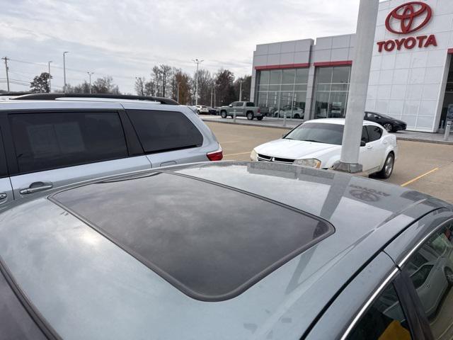 used 1997 Toyota Avalon car, priced at $5,922