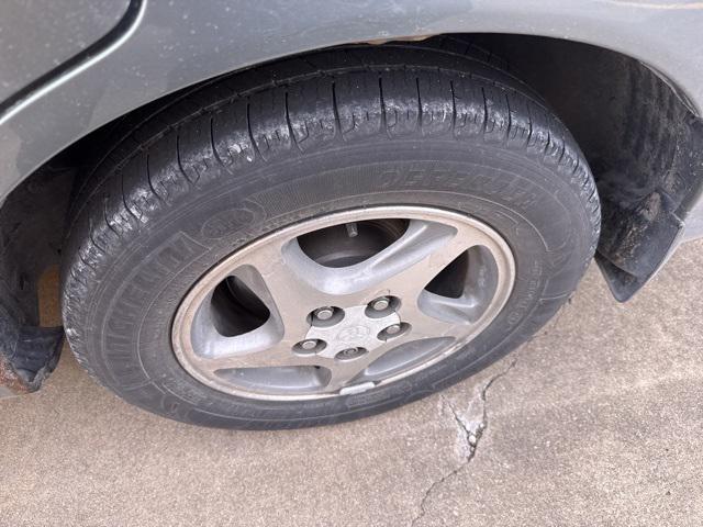 used 1997 Toyota Avalon car, priced at $5,922