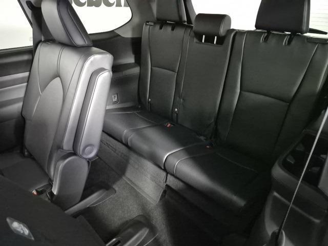 new 2025 Toyota Grand Highlander car, priced at $46,370