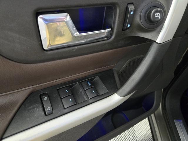 used 2013 Ford Edge car, priced at $8,888