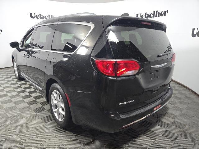 used 2018 Chrysler Pacifica car, priced at $14,712