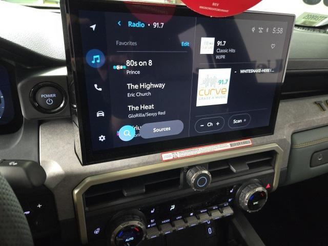 new 2025 Toyota Tacoma Hybrid car
