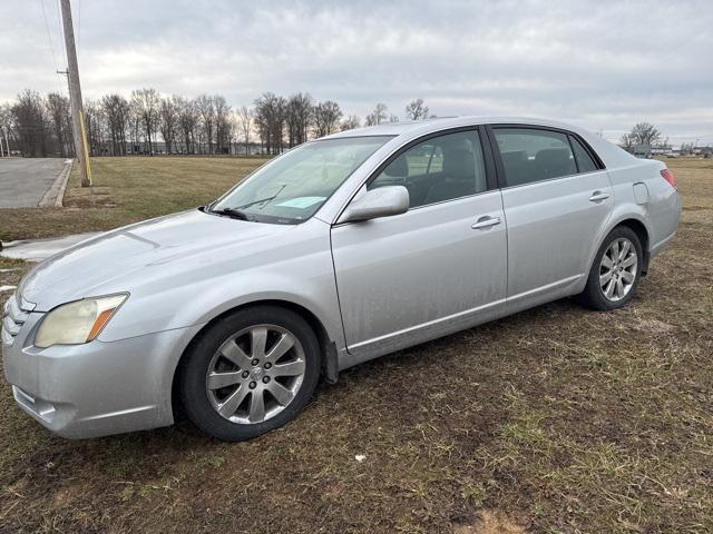 used 2006 Toyota Avalon car, priced at $3,922