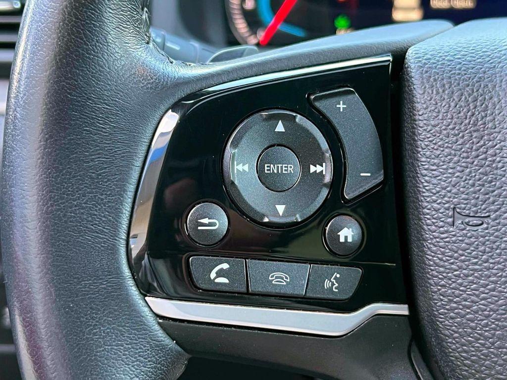 used 2022 Honda Pilot car, priced at $29,995