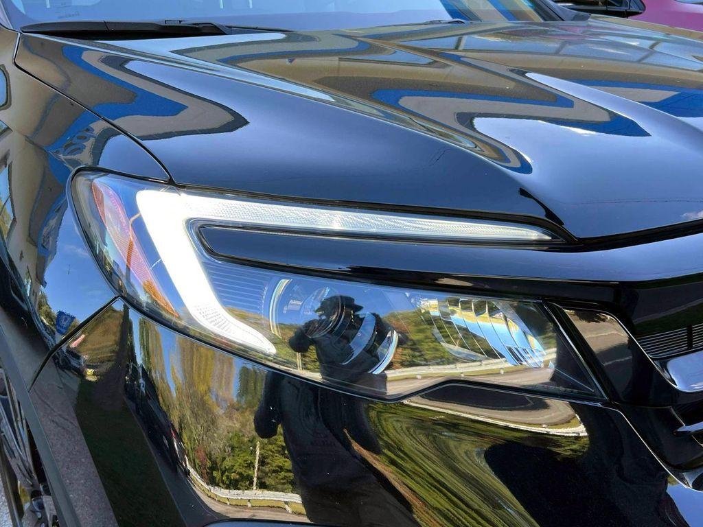 used 2022 Honda Pilot car, priced at $29,995