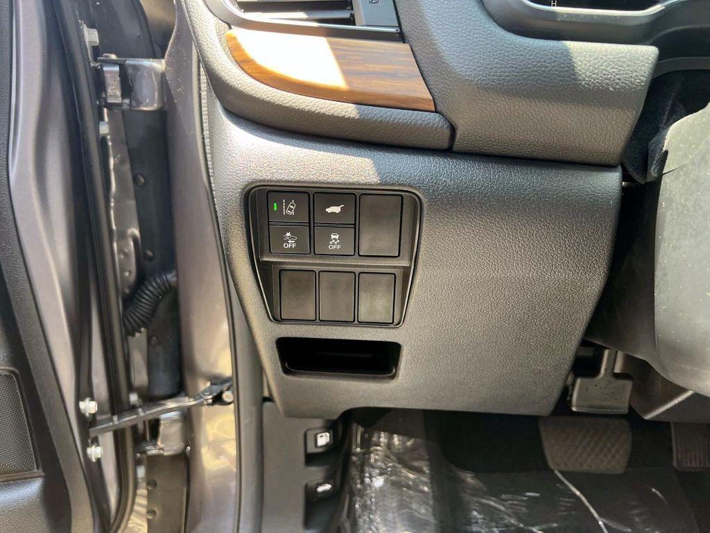 used 2022 Honda CR-V car, priced at $28,495