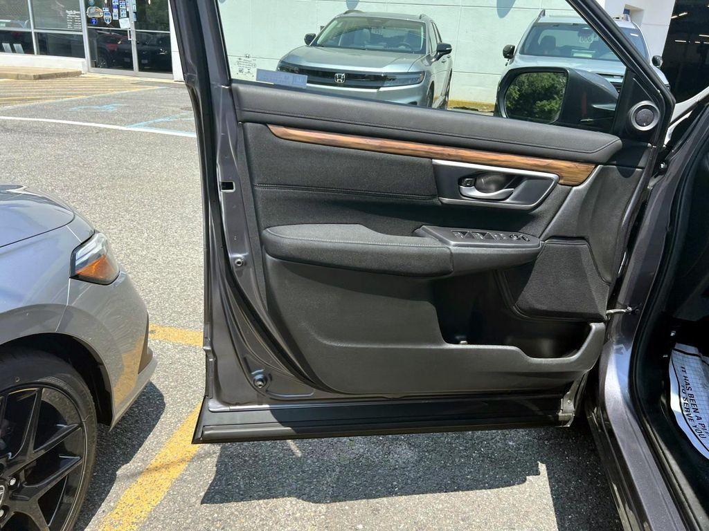 used 2020 Honda CR-V car, priced at $21,895