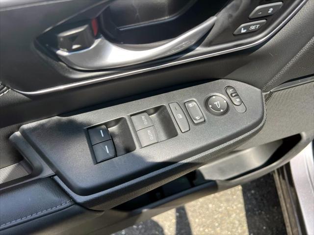 used 2022 Honda CR-V car, priced at $31,995