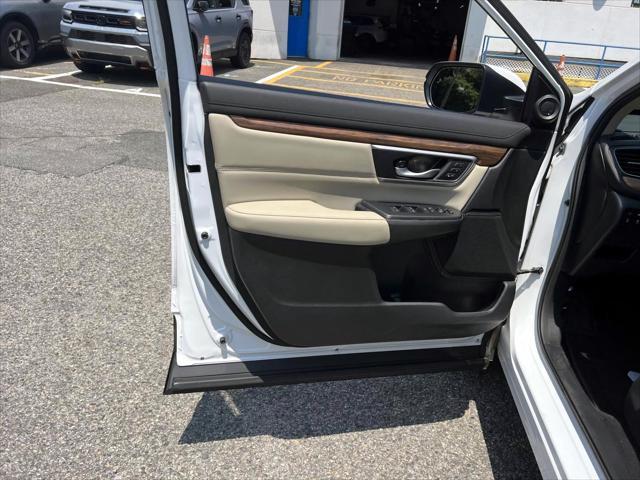 used 2020 Honda CR-V car, priced at $26,995
