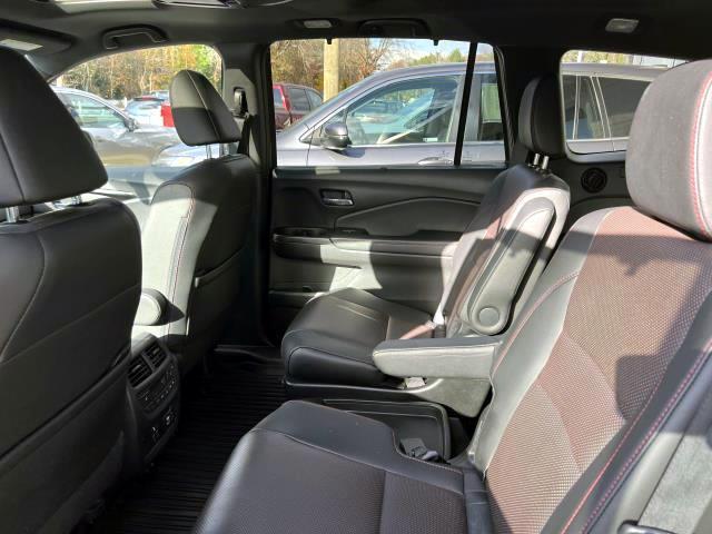 used 2022 Honda Pilot car, priced at $36,495